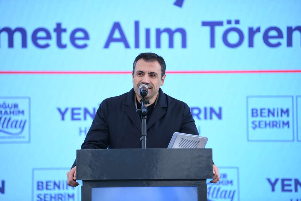 Konya Büyükşehir'e 54 yeni iş makinesi! Kışın karla mücadele yapıp yazın caddelerde çalışacak 10